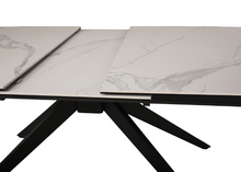 Axel Extendable Meeting Table